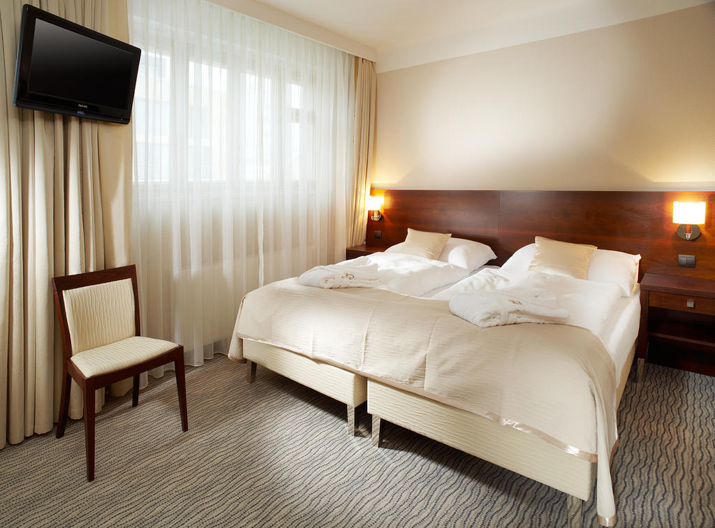 Alexandria Spa&Wellness Hotel Luhačovice Zimmer foto