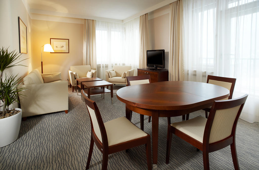 Alexandria Spa&Wellness Hotel Luhačovice Zimmer foto