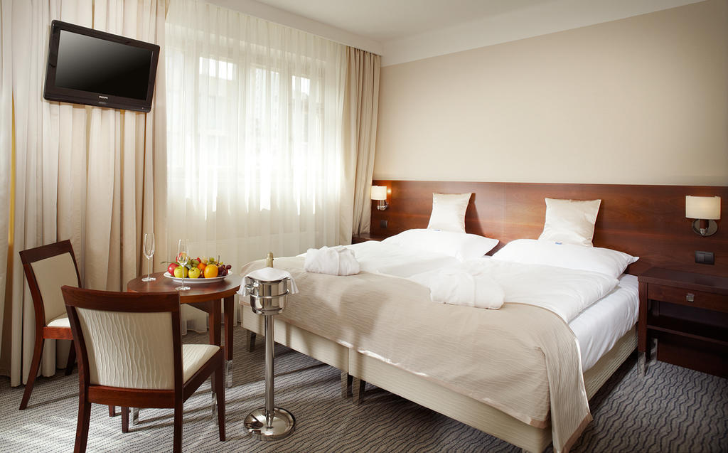 Alexandria Spa&Wellness Hotel Luhačovice Zimmer foto